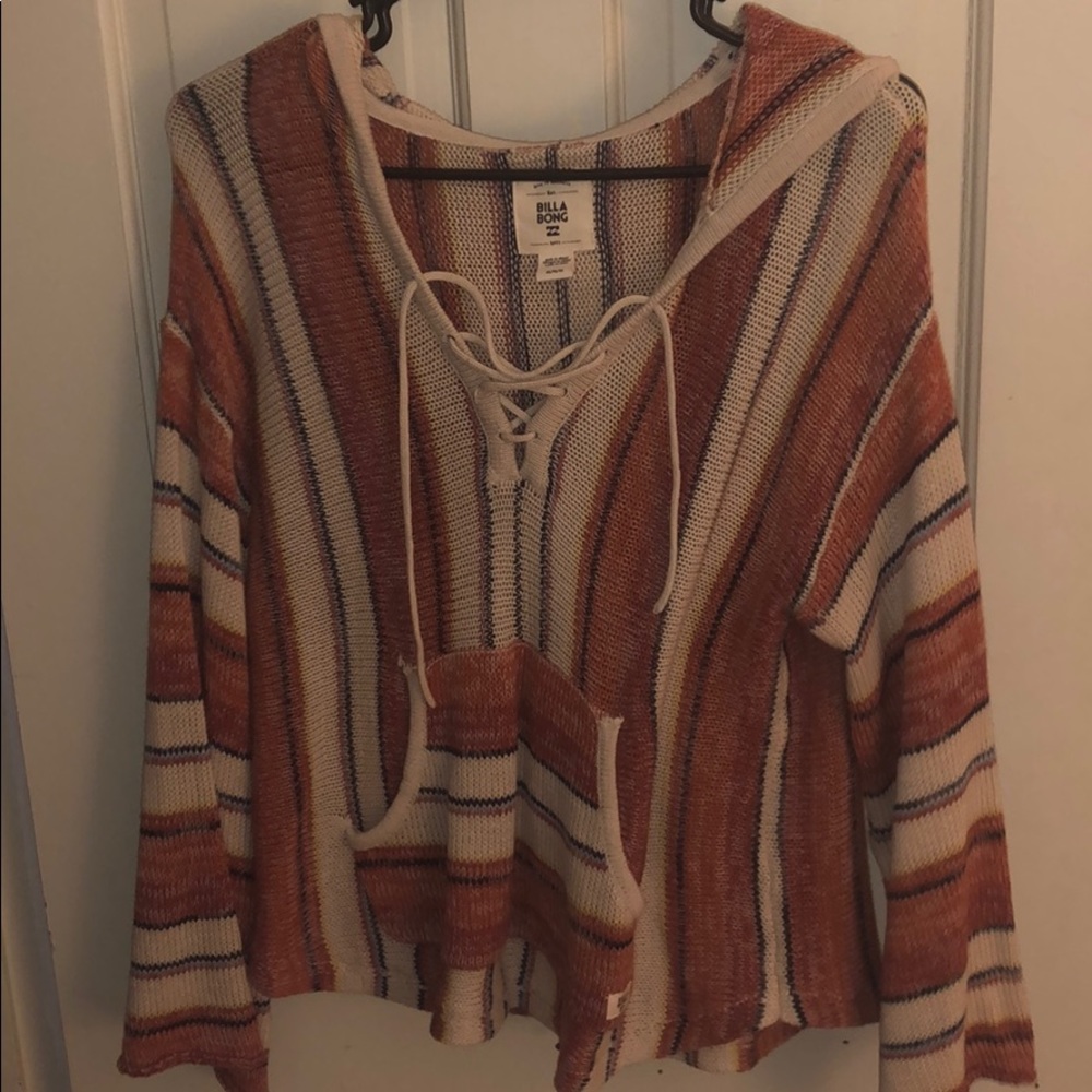 Never worn billabong sweatshirt (hoodie)